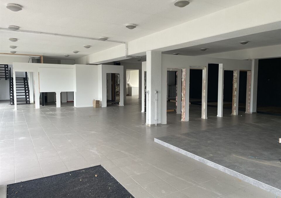 Bedrijfsgebouw te huur in HASSELT