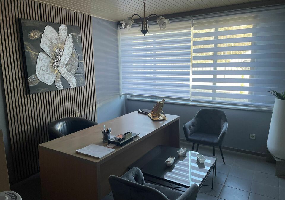 Bedrijfsgebouw te koop in GENK