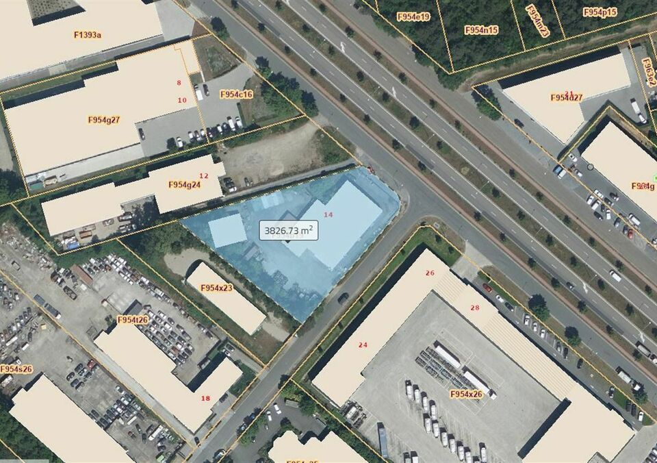 Bedrijfsgebouw te koop in GENK