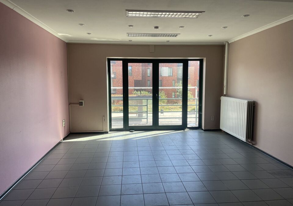 Bedrijfsgebouw te koop in GENK
