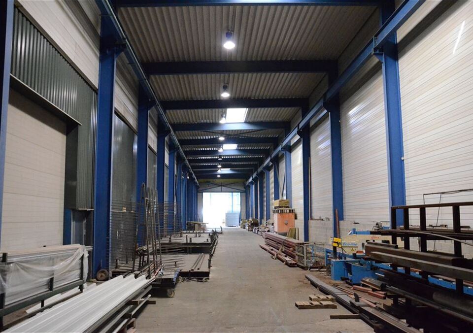 Bedrijfsgebouw te koop in ZUTENDAAL
