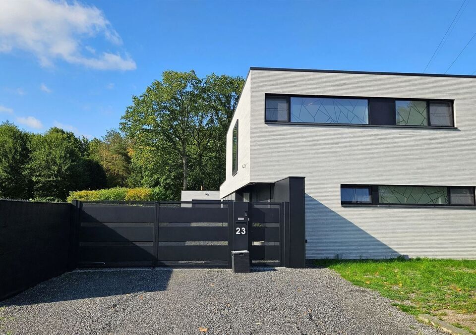 Half open bebouwing te koop in GENK