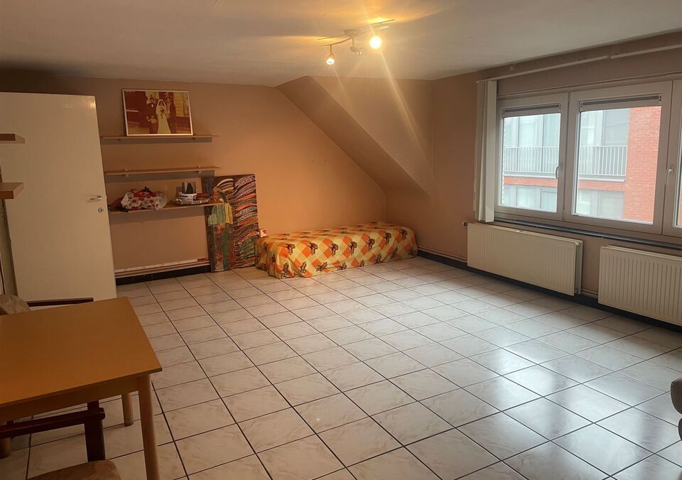 Handelspand met woonst te koop in GENK