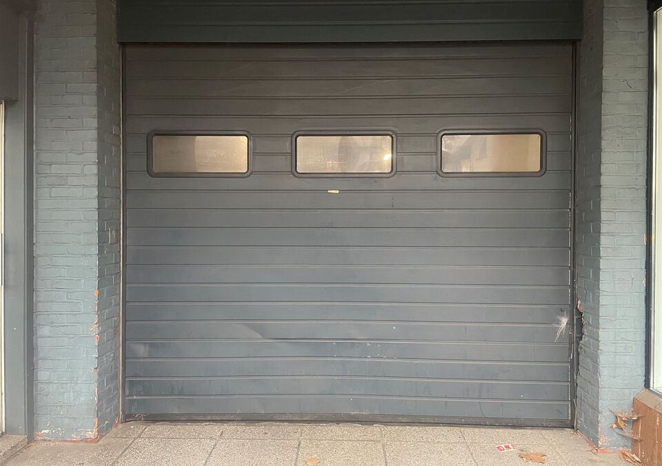 Handelspand met woonst te koop in GENK