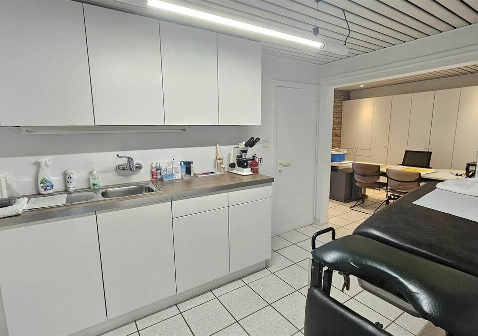 Handelspand met woonst te koop in GENK