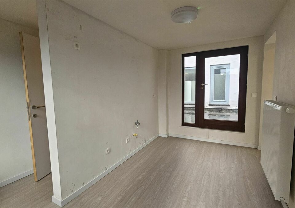 Handelspand met woonst te koop in GENK