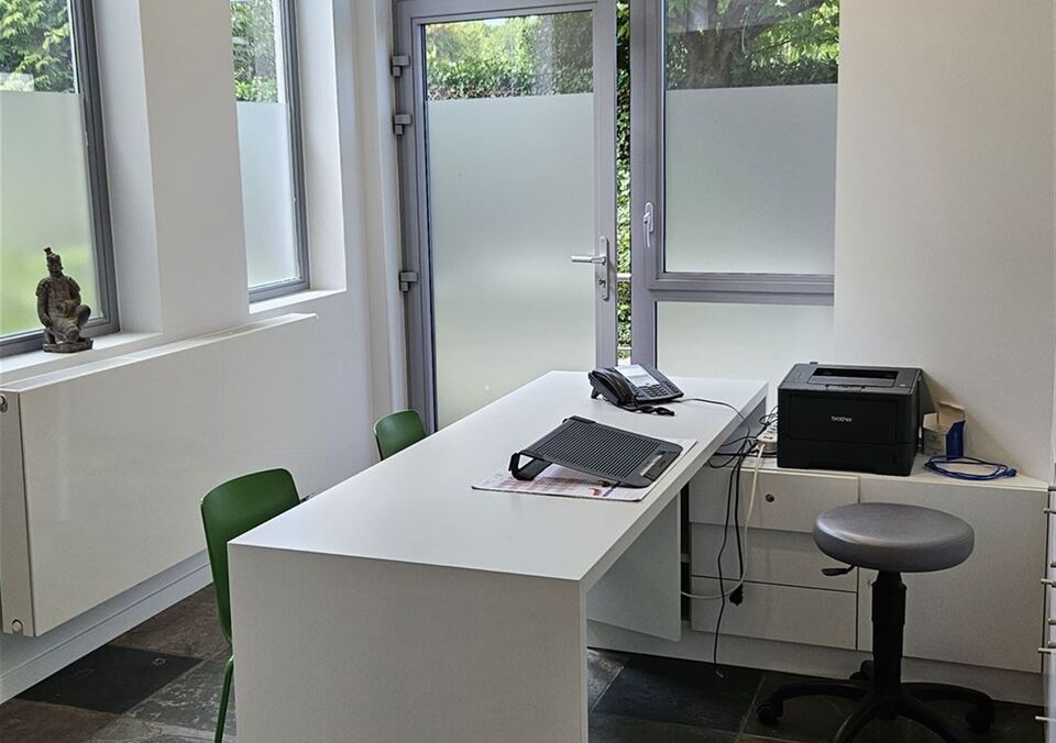 Handelspand met woonst te koop in GENK