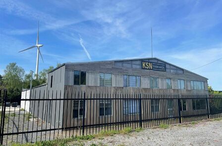 Bedrijfsgebouw te koop in GENK